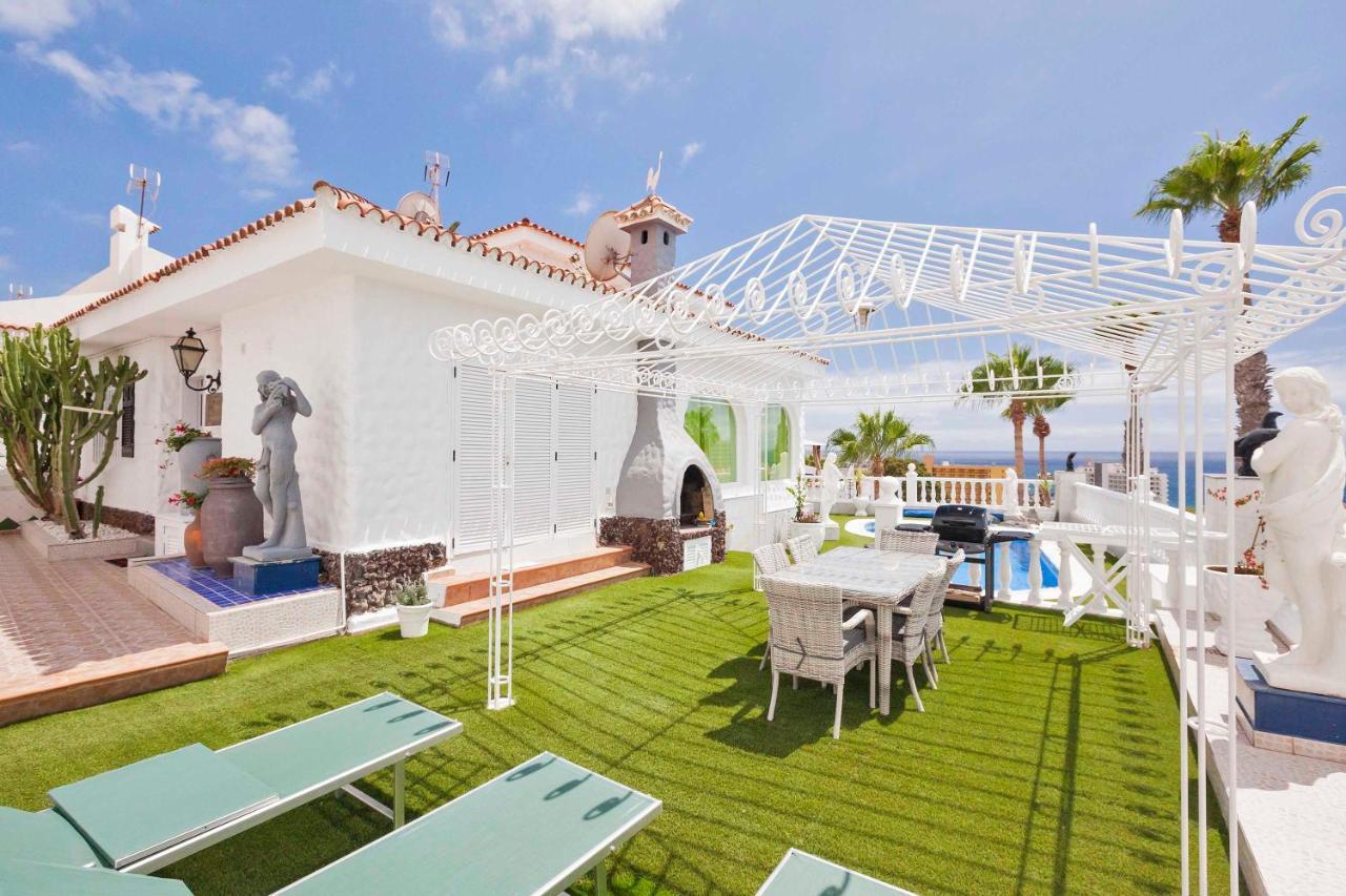 Villa Sara En San Eugenio - Sara Vacation أذيخي المظهر الخارجي الصورة