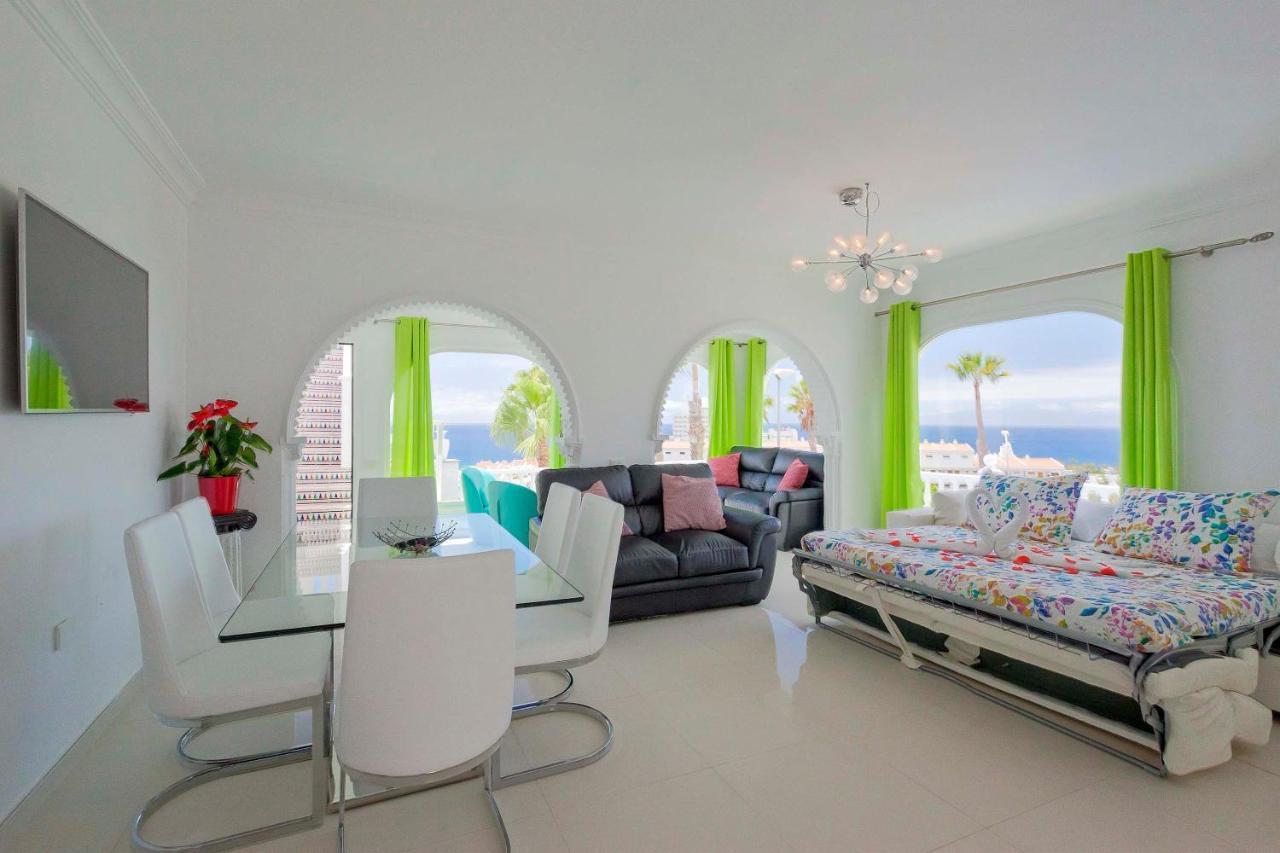 Villa Sara En San Eugenio - Sara Vacation أذيخي المظهر الخارجي الصورة